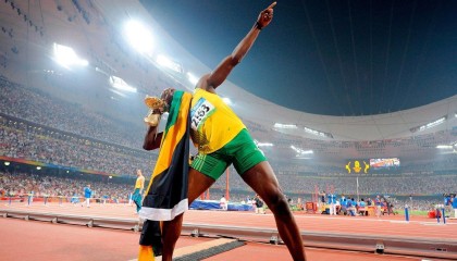 海星体育app下载：巅峰对决见证传承 SV力克劲敌加冕CFPL总决赛王座