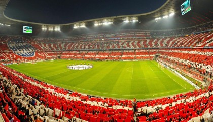 海星体育网址|海港重磅签约锁定东欧金靴 两年合约掷500万欧年薪撬动巨星战略